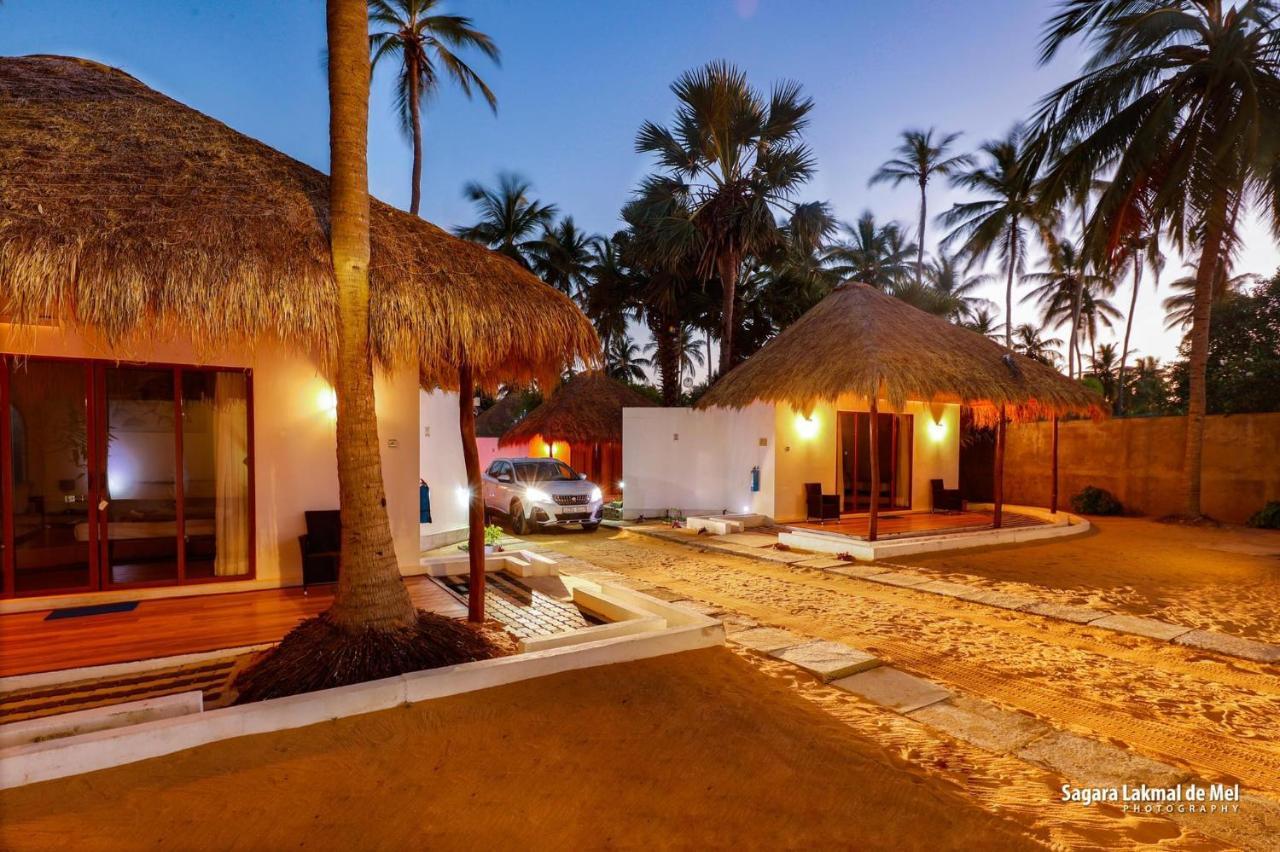 The Blue Lagoon Resort Калпития Экстерьер фото