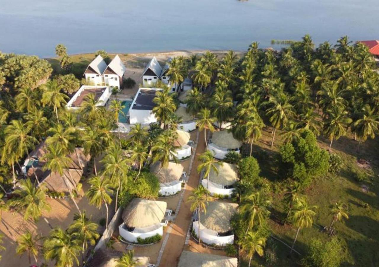 The Blue Lagoon Resort Калпития Экстерьер фото